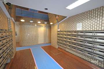 エントランスホール