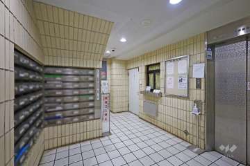 エントランスホール