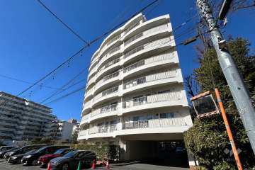 落合公園ハウスの外観（東側から）