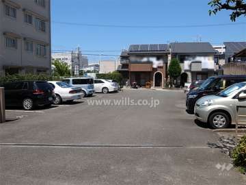 敷地内駐車場（平面式）