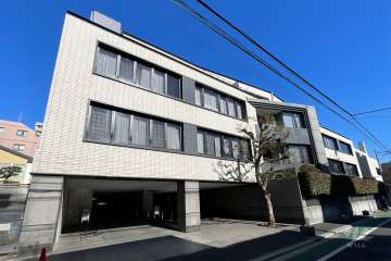 パレ神楽坂の外観（南西側から）