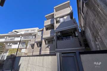 サザンパレス中落合の外観（南西側から）