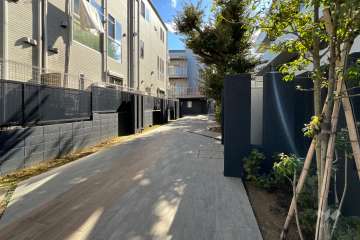 エントランスアプローチ