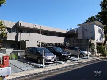 アズ・リル・シャンティ