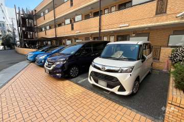 敷地内駐車場（屋外平面式）