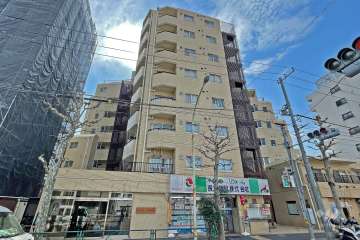 ライオンズマンション中落合の外観（北東側から）