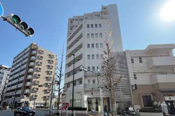 ゼファー目白ビアージュの外観（北西側から）