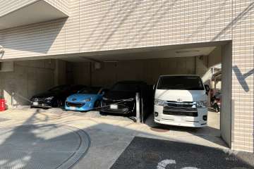敷地内駐車場（屋内機械式・屋内平面式）