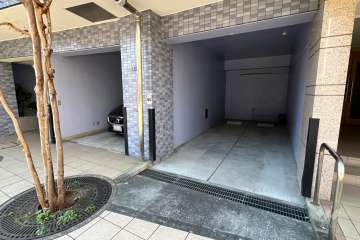 敷地内駐車場（屋内平面式）