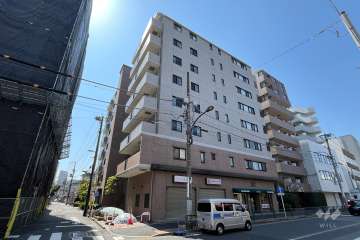 クレストコート中落合の外観（北東側から）