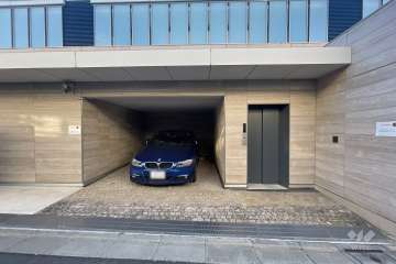 敷地内駐車場（屋内平面式）　