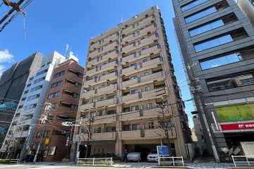 フリーディオ神楽坂の外観（南西側から）