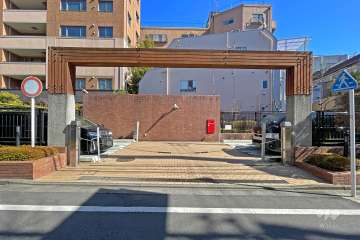 敷地内駐車場（屋外機械式）