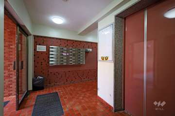 エントランスホール