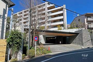 ライオンズ外苑の杜の外観（南西側から）