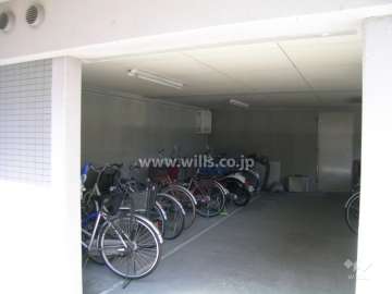 屋内にある自転車置場