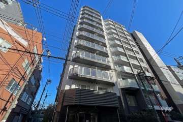 プレールドゥーク新大久保2の外観（北西側から）