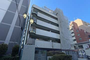 アゼリアコートの外観（南東側から）