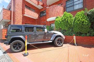 敷地内駐車場（屋外平面式）