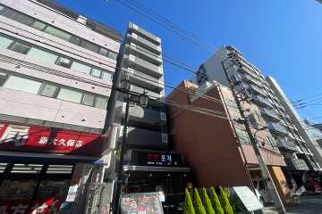 エクセルシオール新宿西戸山の外観（北西側から）