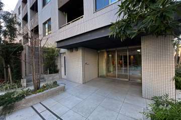 エントランスアプローチ