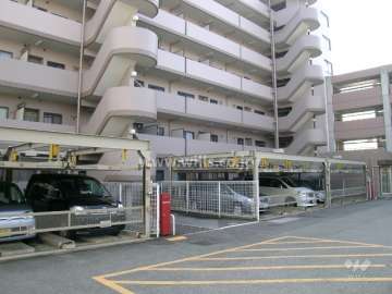 敷地内の駐車場