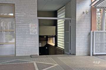 駐輪場の出入り口