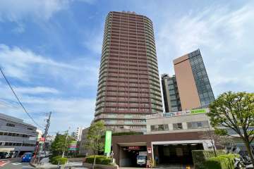 ローレルコート新宿タワー