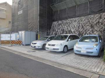 敷地内駐車場