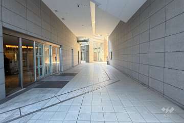 エントランスホール　