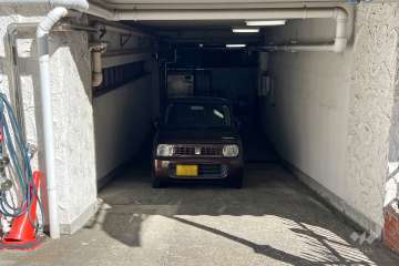 敷地内駐車場（屋内平面式）