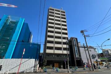 日神デュオステージ新宿外苑東通りの外観（北西側から）