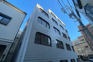 ラブリハイツ北新宿2の外観（南西側から）