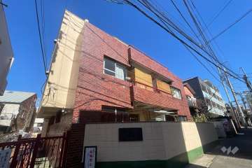 モナーク北新宿の外観（南西側から）