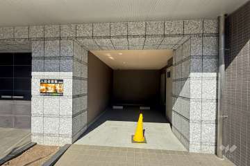 敷地内駐車場（屋内平面式）