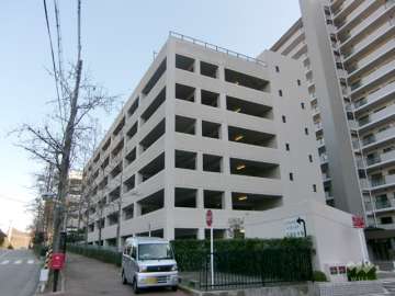 駐車場棟（自走式）