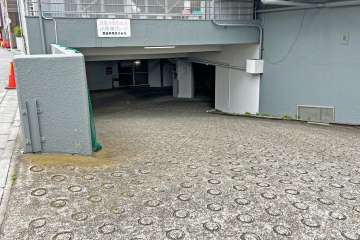 敷地内駐車場（屋内平面式）