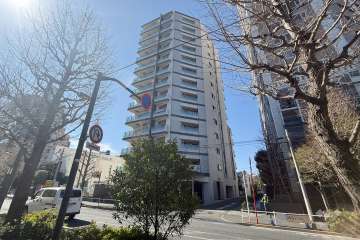 ザ・パークハウス新宿柏木の外観（北東側から）