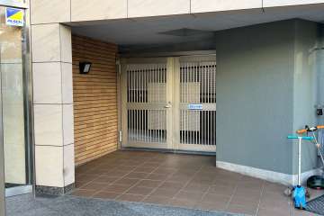 駐輪場の出入り口　