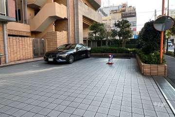 敷地内駐車場（屋外平面式）