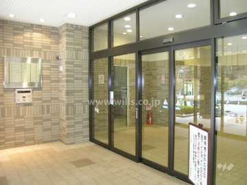 オートロック付きのエントランス