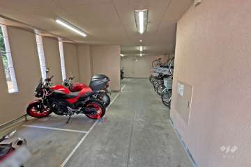 駐輪場・バイク置き場