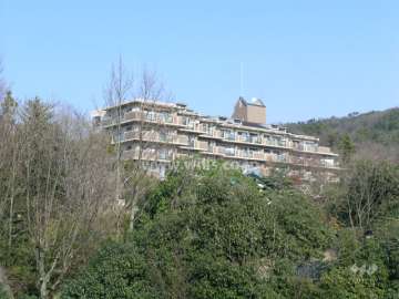 周囲は緑豊かです