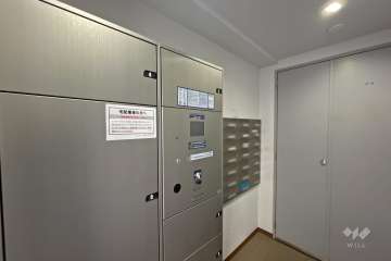 宅配ボックスと共用ポスト