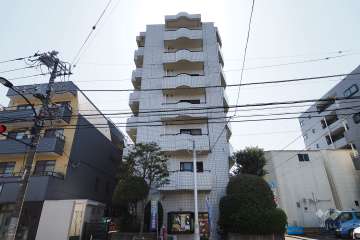 ライフルーデンス阿佐ヶ谷の外観（北東側から）