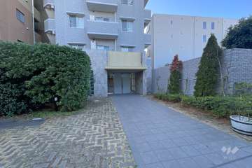 エントランスアプローチ