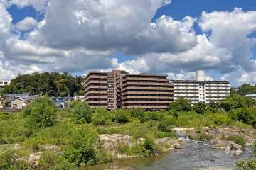 ライオンズマンション川西滝山の遠景
