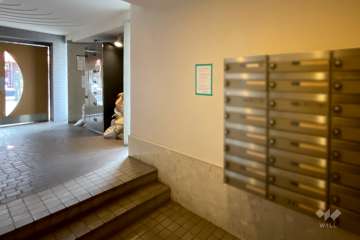 エントランスホール