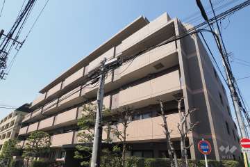 フェアロージュ杉並井草の外観（南東側から）