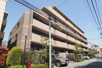 フェアロージュ杉並井草の外観（南西側から）